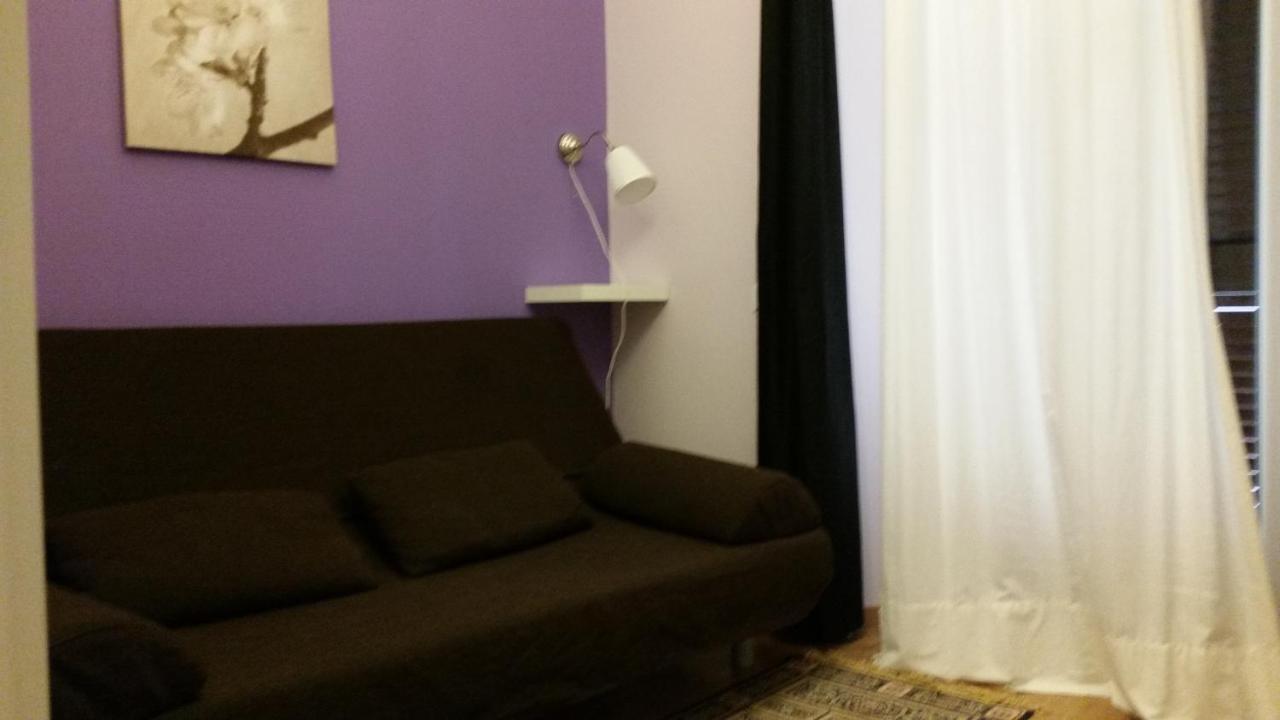 Erika House * Roma